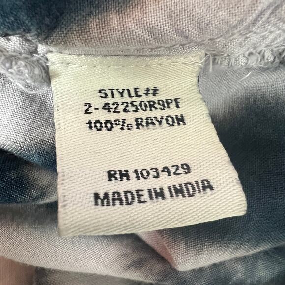 Women's Button Front Tie Dye Shirt Size XL Long Sleeve Ceam & Gray - Picture 10 of 12